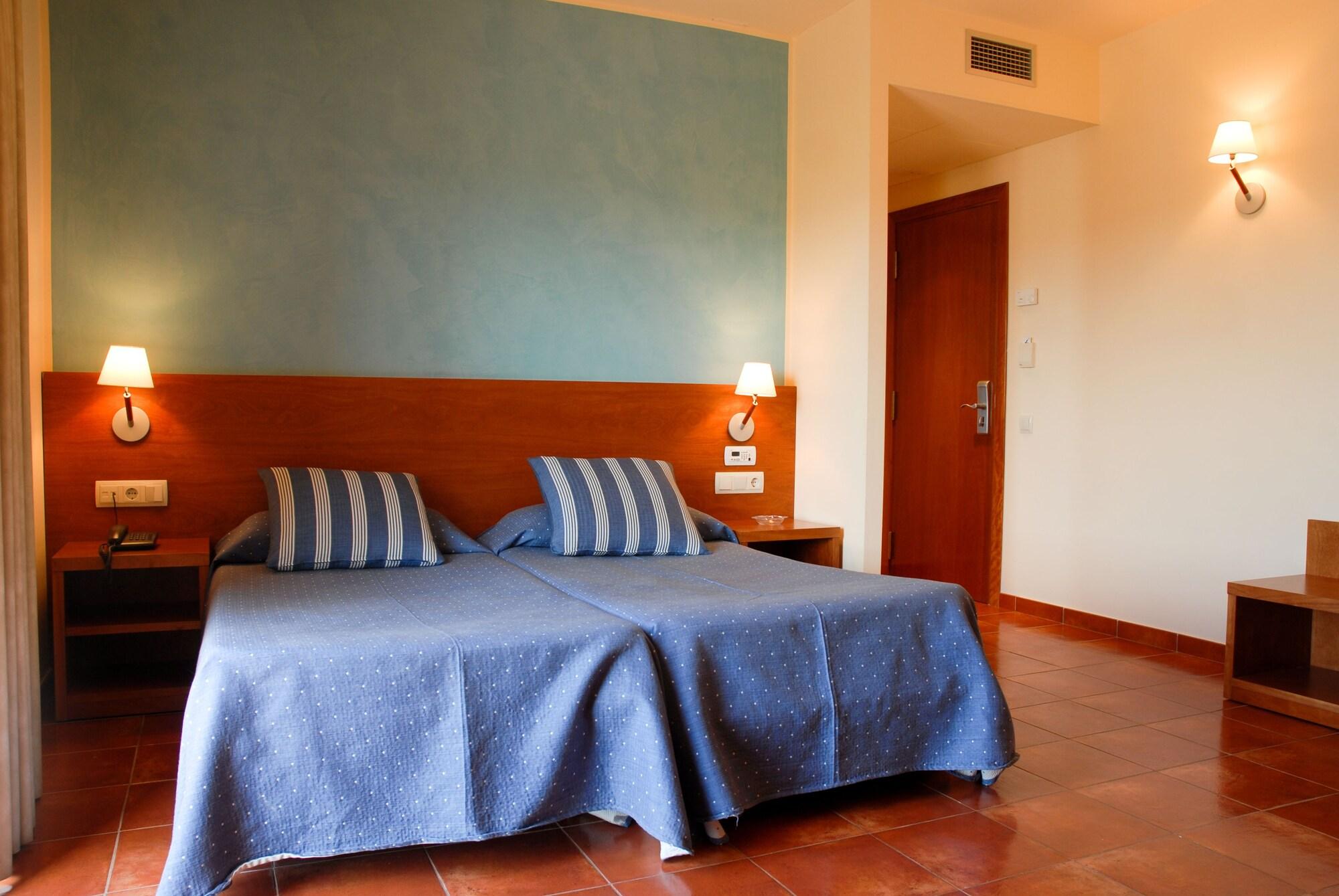 Hotel Picasso Torroella De Montgri Ngoại thất bức ảnh