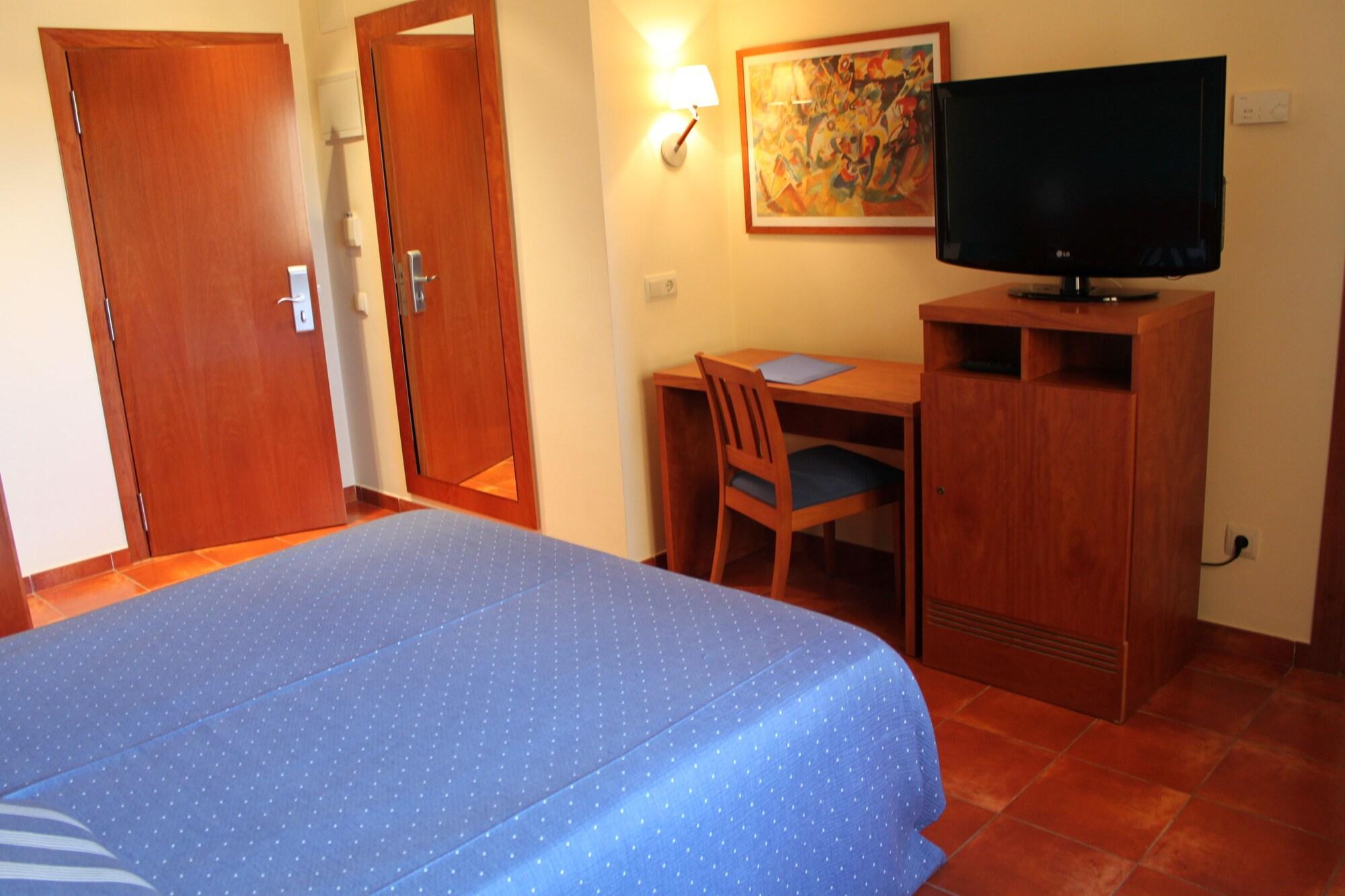 Hotel Picasso Torroella De Montgri Ngoại thất bức ảnh
