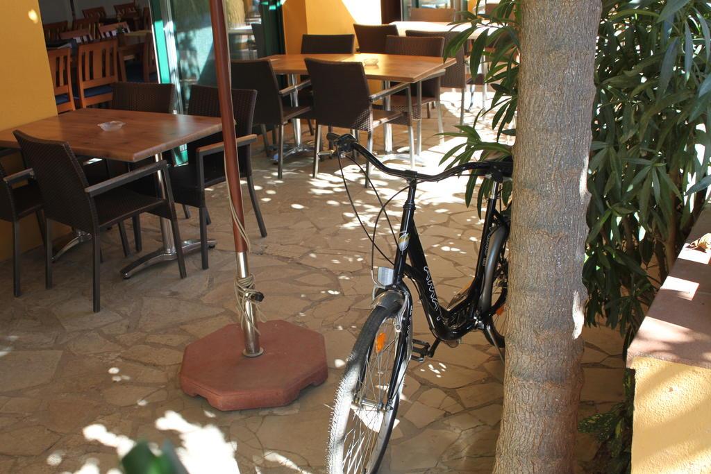 Hotel Picasso Torroella De Montgri Ngoại thất bức ảnh