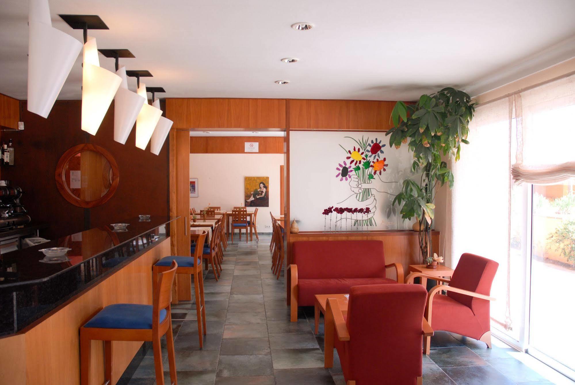 Hotel Picasso Torroella De Montgri Ngoại thất bức ảnh